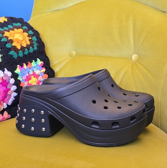 CROCS Shoes - Crocs Siren Studded Crocs